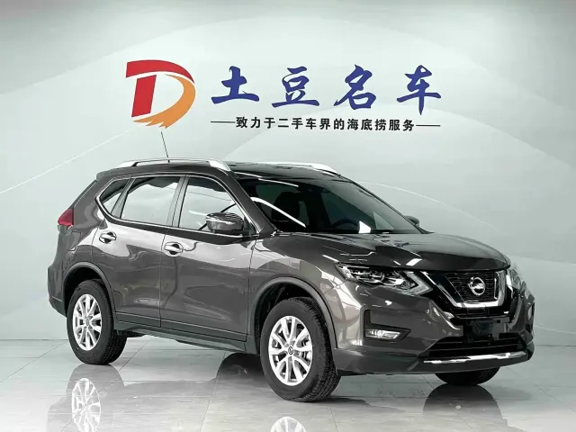 Nissan X-Trail — Фото автомобиля 3