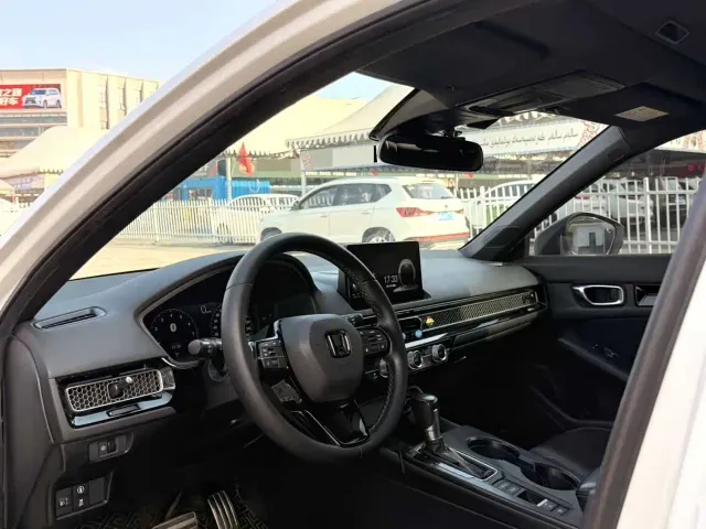 Honda Civic — Фото автомобиля 7