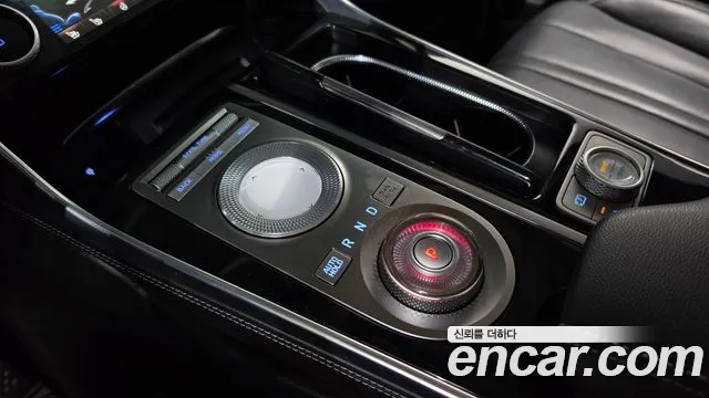 Genesis GV80 — Фото автомобиля 9