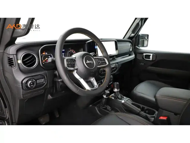 Jeep Wrangler — Фото автомобиля 6