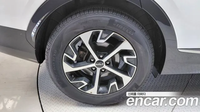 Kia Sportage Generation 5 — Фото автомобиля 5