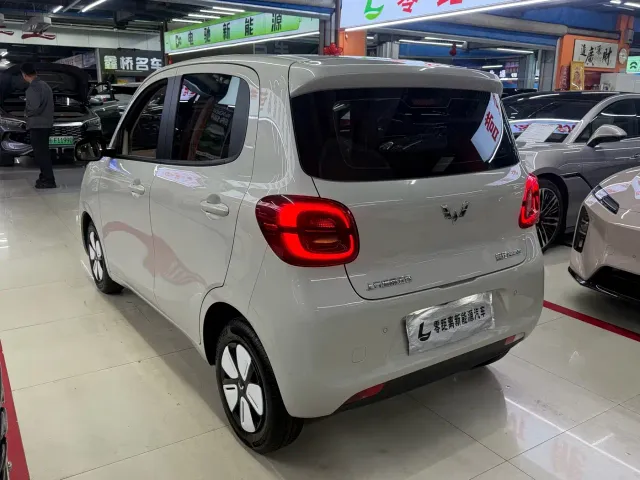 Wuling Hongguang Mini EV — Фото автомобиля 4