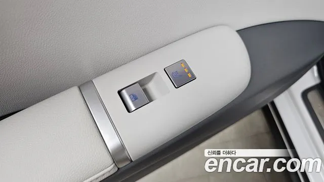 Hyundai Grandeur GN7 — Фото автомобиля 28