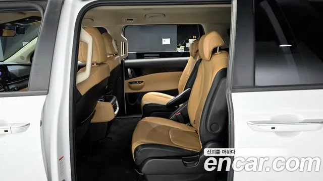 Kia Canival Carnival 4 поколение Дизель 9 мест Prestige — Фото автомобиля 12