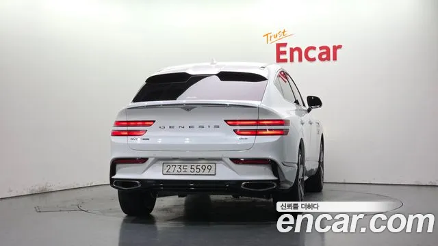 Genesis GV80 — Фото автомобиля 3