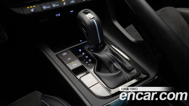 Hyundai Avante CN7 — Фото автомобиля 8