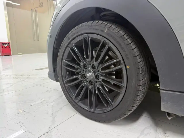 MINI Hatch — Фото автомобиля 7