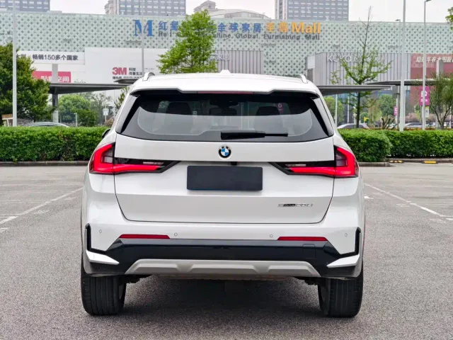 BMW X1 — Фото автомобиля 5