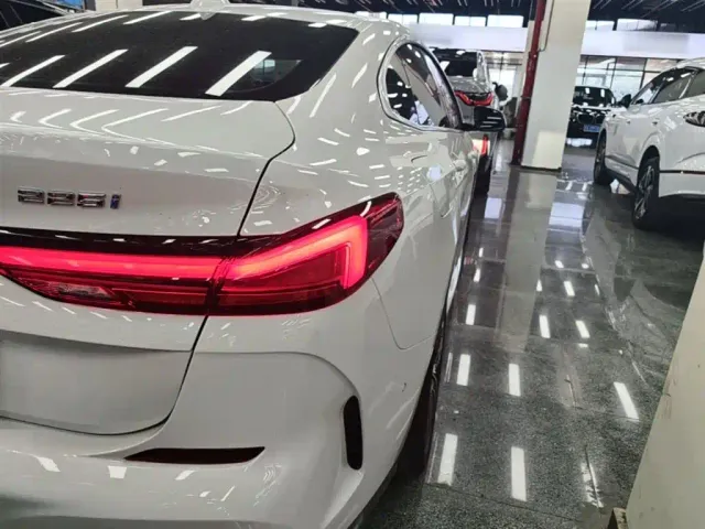 BMW 2 Series — Фото автомобиля 7