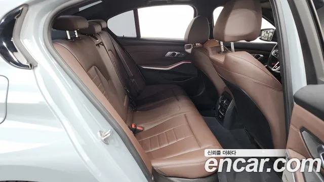 BMW 3-Series 3 серия (G20) M340i Pro — Фото автомобиля 9