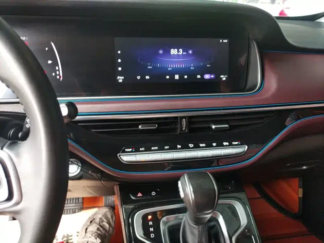 GAC Trumpchi M6 — Фото автомобиля 8