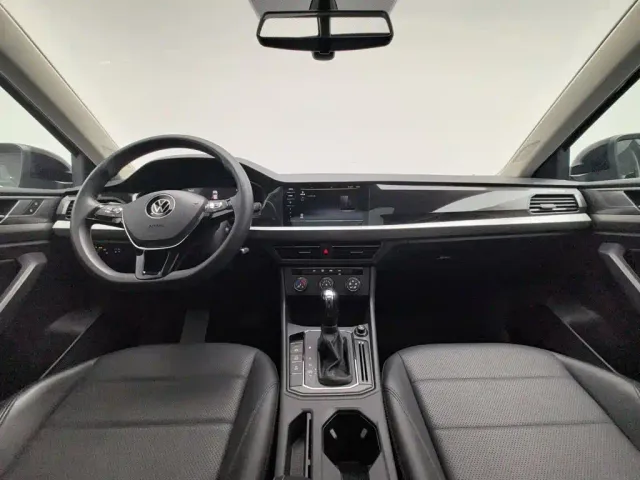 Volkswagen Lavida — Фото автомобиля 5