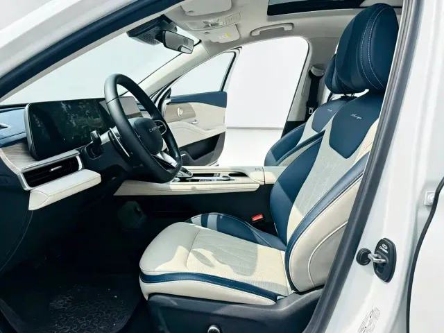 Chery Arrizo 8 — Фото автомобиля 7