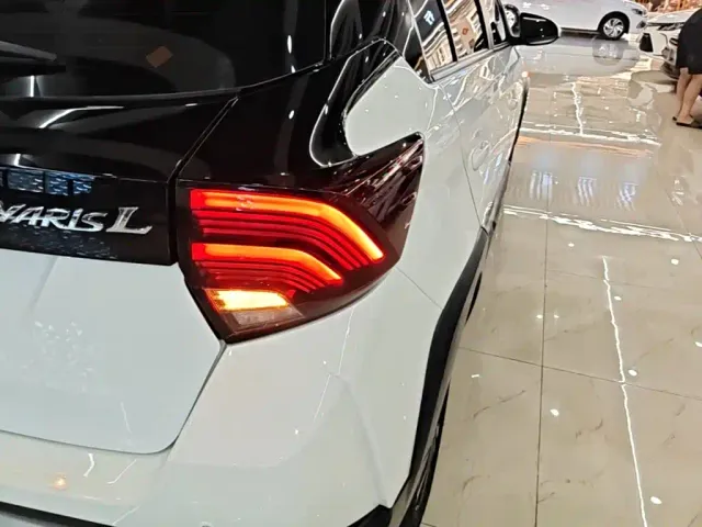 Toyota YARiS L Zhi Xuan — Фото автомобиля 7