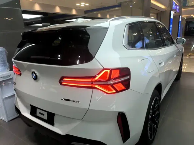 BMW X3 — Фото автомобиля 6
