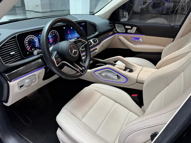Mercedes-Benz GLE-Class — Фото автомобиля 11