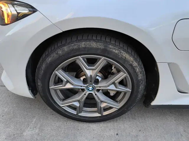 BMW i3 — Фото автомобиля 22