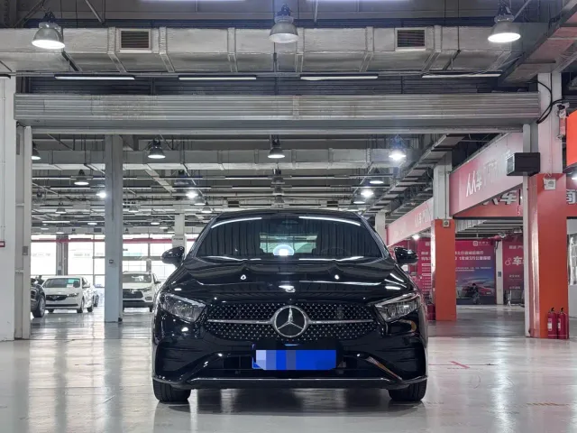 Mercedes-Benz A-Class — Фото автомобиля 2
