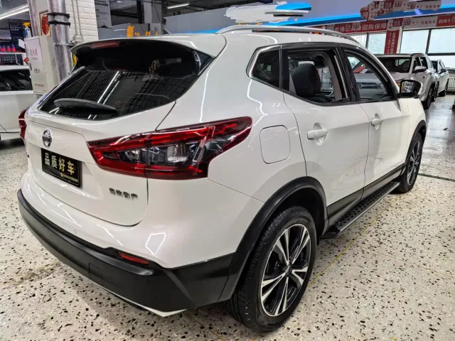 Nissan Qashqai — Фото автомобиля 6