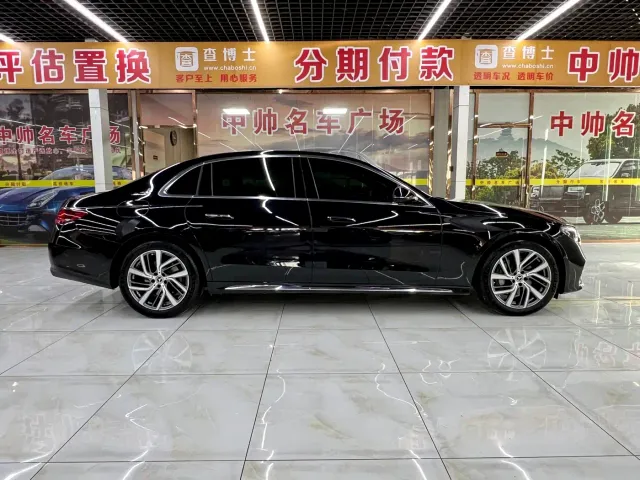 Mercedes-Benz E-Class — Фото автомобиля 7