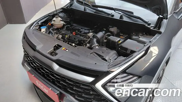 Kia Sportage Sportage 5-е поколение Бензин 1.6 турбо 2WD — Фото автомобиля 5