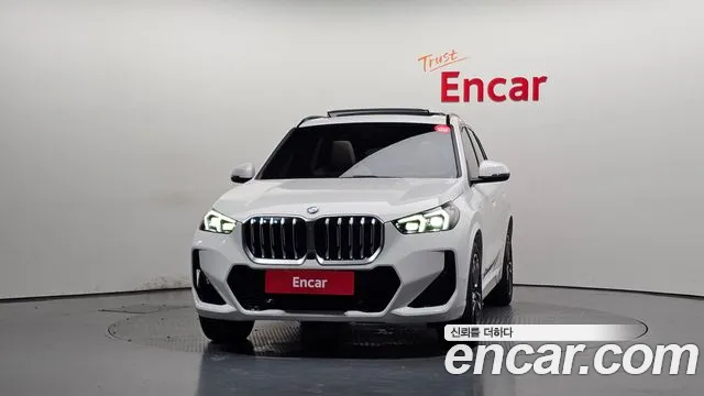 BMW X1 — Фото автомобиля 3