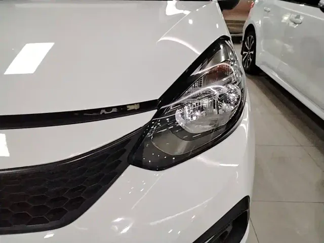 Honda Fit — Фото автомобиля 23