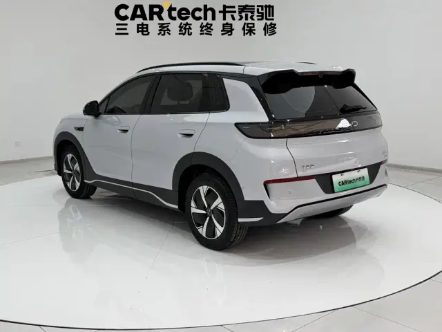 BYD Sealion 05 EV — Фото автомобиля 7