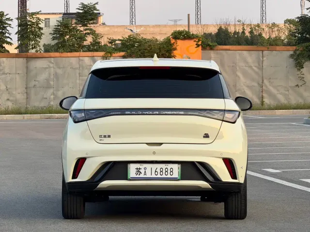 BYD Dolphin — Фото автомобиля 6