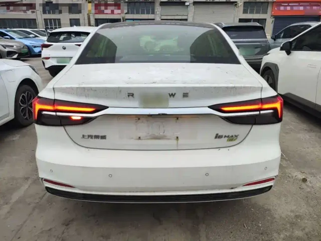 Roewe i6 MAX EV — Фото автомобиля 5