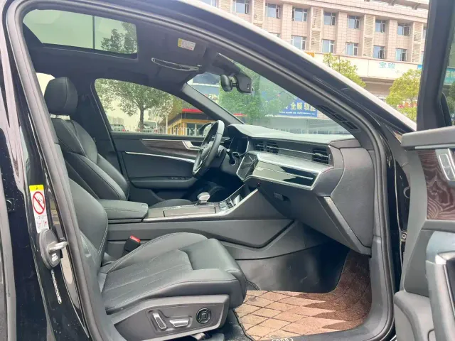 Audi A6L — Фото автомобиля 6