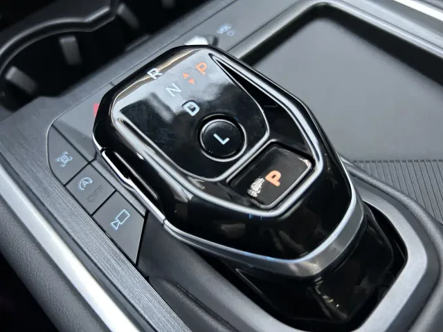 Ford Edge — Фото автомобиля 26