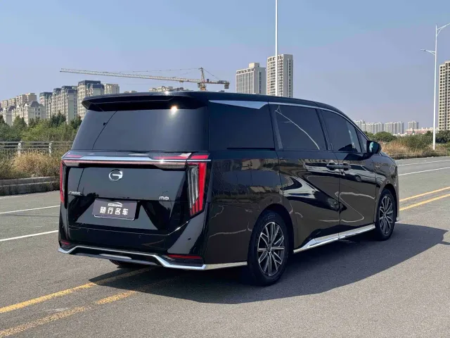 GAC Trumpchi M8 — Фото автомобиля 8