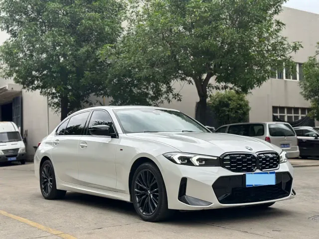 BMW 3 Series — Фото автомобиля 3