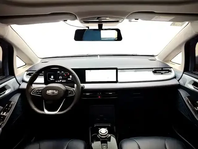 Geely Geometry E Firefly — Фото автомобиля 9