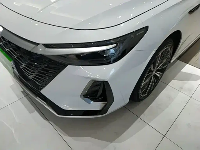 Chery Arrizo 8 — Фото автомобиля 23