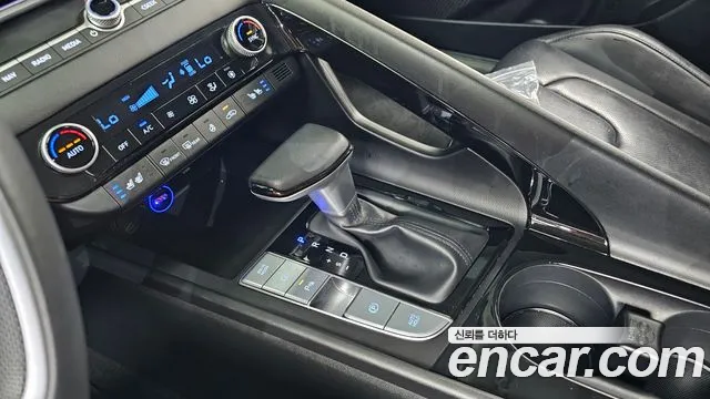Hyundai AVANTE Новый Avante (CN7) — Фото автомобиля 9
