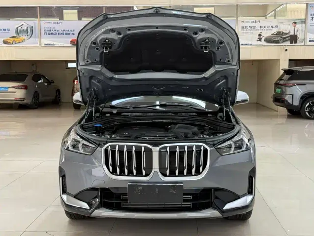 BMW X1 — Фото автомобиля 7