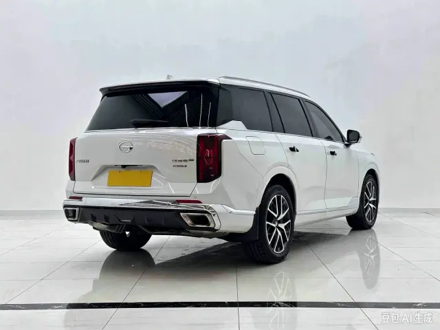 GAC Trumpchi GS8 — Фото автомобиля 4