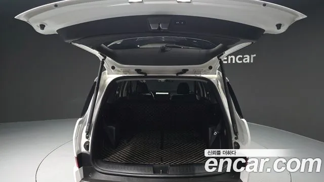 Hyundai Santa Fe MX5 — Фото автомобиля 25