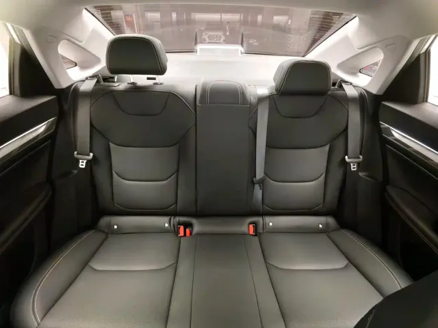 Geely Emgrand L — Фото автомобиля 15