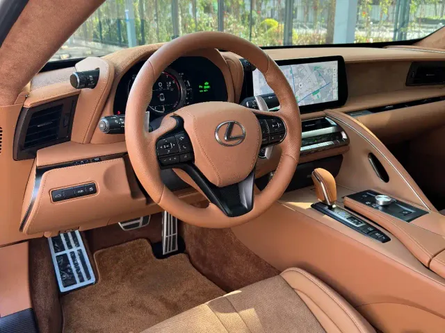 Lexus LC — Фото автомобиля 9