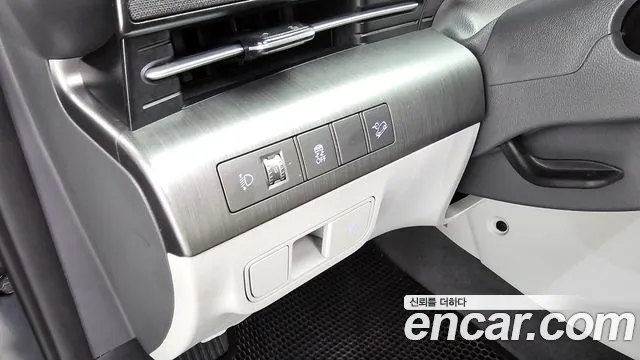 Hyundai Kona Kona (SX2) Бензин 1.6 Turbo 4WD — Фото автомобиля 19