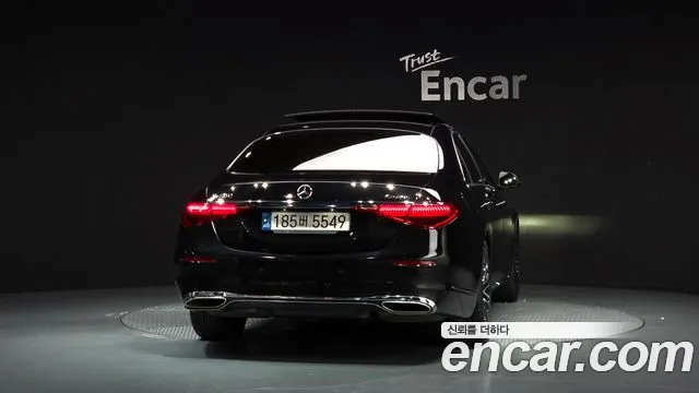 Mercedes-Benz S-Class — Фото автомобиля 4