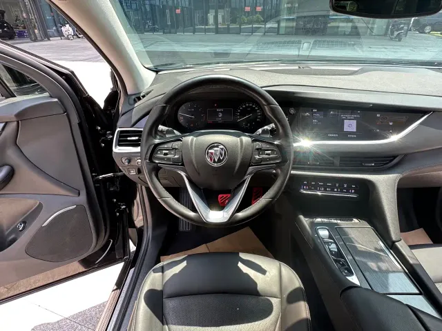 Buick Enclave — Фото автомобиля 15
