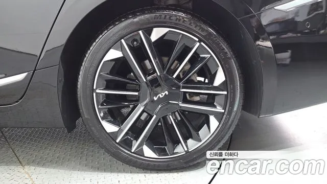 Kia K8 The New K8 2.5 Бензин 2WD — Фото автомобиля 17