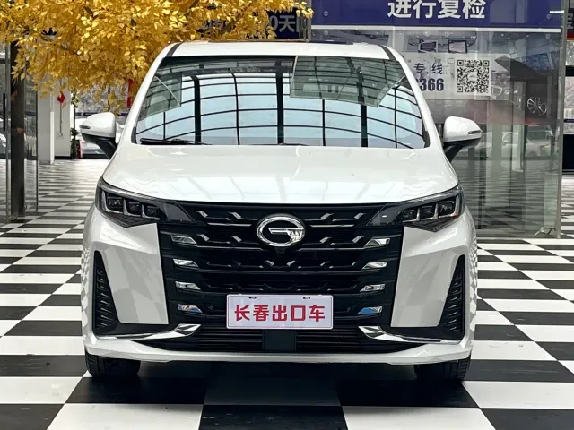 GAC Trumpchi M6 — Фото автомобиля 2