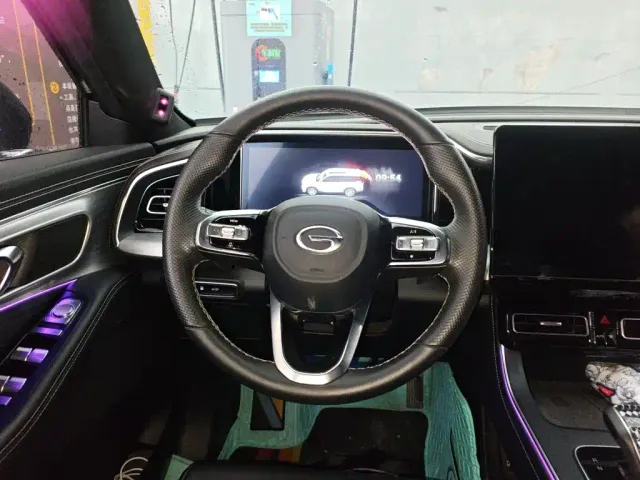 GAC Trumpchi GS8 — Фото автомобиля 11
