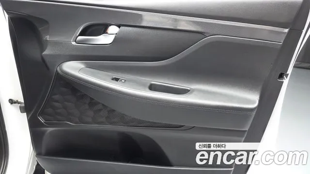 Hyundai Santa Fe Santa Fe (New) — Фото автомобиля 13