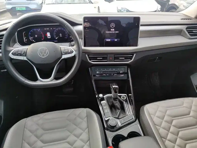 Volkswagen Tayron — Фото автомобиля 12